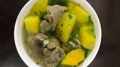  Cách nấu canh đu đủ hầm chân giò heo bổ dưỡng, chuẩn vị cơm gia đình 