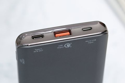 Pin sạc dự phòng Polymer 10000mAh Không dây Type C PD QC3.0 Xmobile P66D Xám