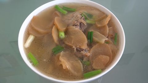 Cách nấu canh củ cải muối (xá bấu) thơm ngon bổ dưỡng hấp dẫn