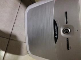 Máy nước nóng gián tiếp Ariston 30 lít 2500W AN2 30 LUX 2.5 FE