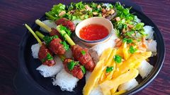  Cách làm nem nướng bánh hỏi thơm ngon bất bại cho ngày chán cơm 