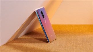 Rò rỉ hình ảnh OnePlus 8T: Sử dụng màn hình phẳng, camera đục lỗ, viền siêu mỏng cùng một vài tính năng thú vị