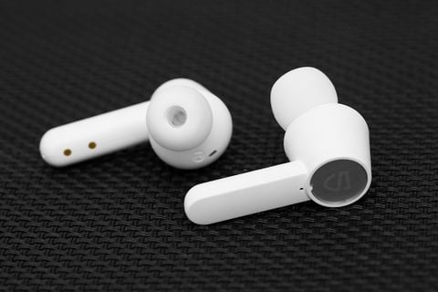 Tai nghe Bluetooth TWS Soundpeats Q Trắng