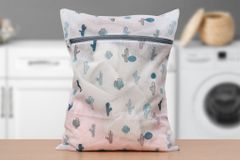  Túi giặt lưới một lớp 39*49cm Delites RD102-1 xương rồng 