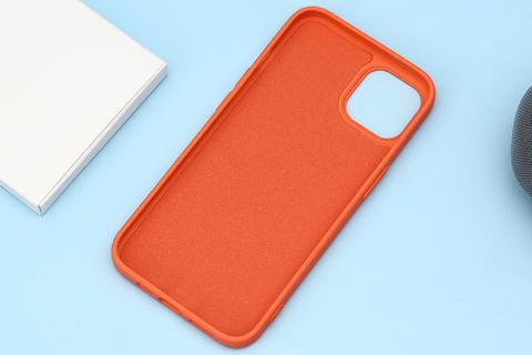 Ốp lưng iPhone 13 Silicon OSMIA Cam