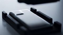  OPPO tung teaser mới về OPPO Find X3 Pro, qua đó đã hé lộ toàn bộ quá trình chế tác mặt lưng vô cùng độc đáo 