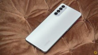 Đập hộp và trên tay OPPO Reno4 Pro tại Việt Nam: Mặt lưng trắng trẻo tinh khôi và vẫn có 4 camera ở mặt lưng nhưng to hơn