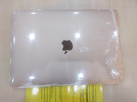 Apple Macbook Air i5 dual-core 1.6GHz/8GB/128GB/13.3”/(MVFM2SA/A)/Gold (mã sp: #34107848)