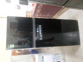 Tủ lạnh Toshiba Inverter 409 lít GR-AG46VPDZ XK1