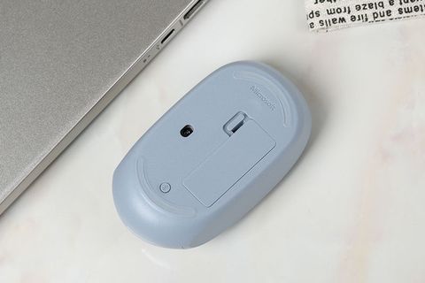 Chuột Bluetooth Microsoft RJN Xanh Bạc Hà