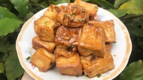 Cách làm đậu hũ khìa nước dừa ngon ngọt cho bữa cơm thanh đạm