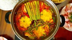  Cách nấu lẩu cá lăng măng chua ngon như ngoài nhà hàng 