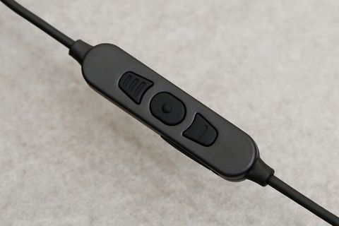 Tai Nghe Bluetooth Thể thao JBL INSP500BLK Đen