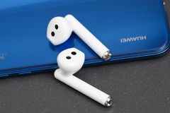  Tai nghe Bluetooth TWS Huawei FreeBuds 3 Trắng 