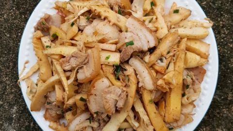 Cách làm măng xào thịt ba chỉ siêu hấp dẫn, bắt vị cho bữa cơm