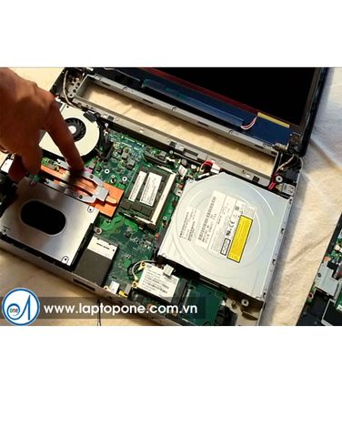 Acer E5 - 471 - 57QZ laptop repair