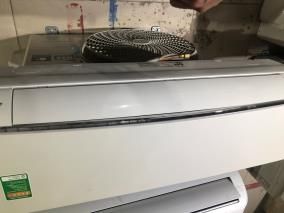 Máy lạnh Panasonic Inverter 1 HP CU/CS-XU9UKH-8