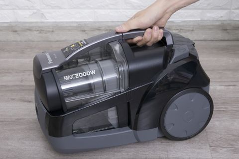 Máy hút bụi Panasonic MC-CL565KN46