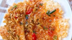  Cách làm cơm cháy chiên nước mắm ăn kèm ruốc tép giòn giòn cực ngon 