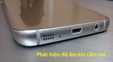 Lỗi phát hiện độ ẩm khi cắm sạc Samsung Galaxy