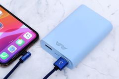  Pin sạc dự phòng 7500mAh AVA LJ JP195 Xanh 