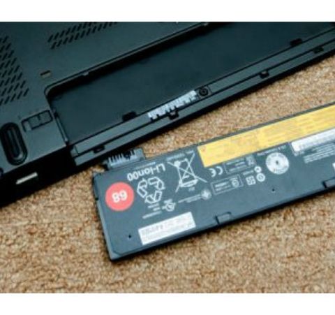 Pin Laptop Toshiba Satellite M780