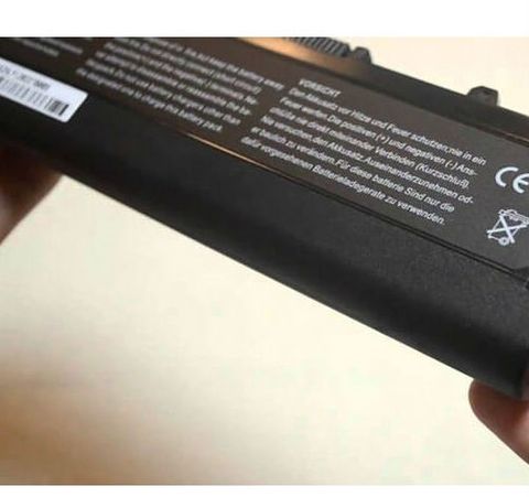 Pin Laptop Toshiba Satellite R700