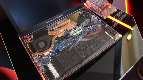 Pin, Vệ Sinh Bên Ngoài Laptop Asus Gaming Rog Zephyrus