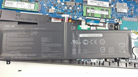 Pin, Vệ Sinh Bên Ngoài Laptop Asus Gaming Rog Gl702Vs