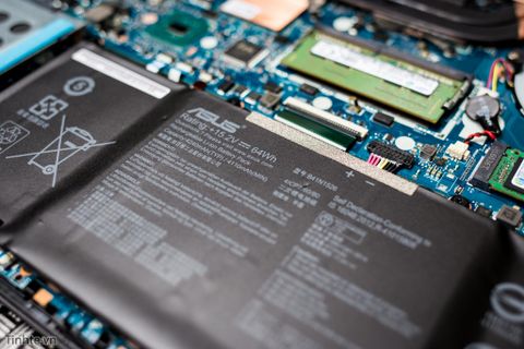 Pin, Vệ Sinh Bên Ngoài Laptop Asus Gaming Rog Gl702Vt