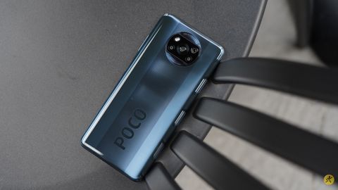 Đây là POCO X3 NFC, chiếc smartphone có cấu hình phần cứng mạnh mẽ, toàn diện nhất mà bạn có thể mua trong phân khúc 7 triệu