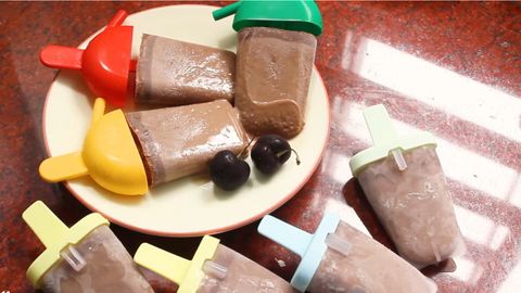 Cách làm kem socola không cần whipping cream (kem sữa tươi) mát lạnh