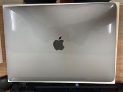  Apple Macbook Air i5 1.1GHz quad-core 10th/8GB/256GB/13.3