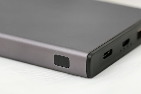 Pin sạc dự phòng Polymer 10000mAh Xmobile Atela 10 Nhôm Xám