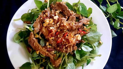 Cách làm rau càng cua trộn thịt bò giòn thơm đơn giản, ngon mê ly