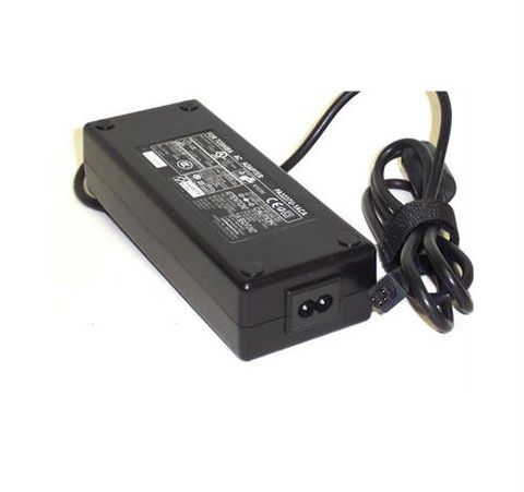 Sạc Adapter Laptop Toshiba Satellite C640 1058U