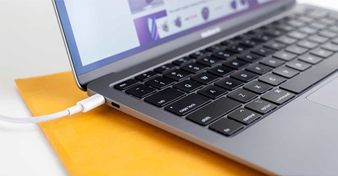 Cách sạc pin và kiểm tra số lần sạc cho MacBook Air 2020 cực đầy đủ