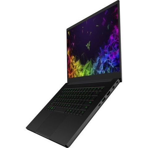 Razer Blade RZ09-03287E22-R3U1
