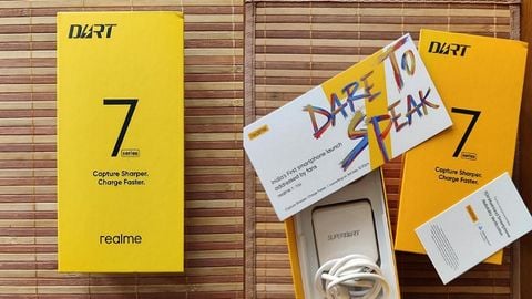 Một YouTuber người Việt đã có một màn đập hộp chiếc Realme 7 ấn tượng, mặc dù smartphone này còn chưa được trình làng