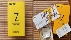  Một YouTuber người Việt đã có một màn đập hộp chiếc Realme 7 ấn tượng, mặc dù smartphone này còn chưa được trình làng 