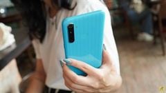  Trên tay Realme 6i tại Việt Nam: Màu mới Xanh Dương trẻ trung, chip Helio G80, 4 camera, pin 5.000mAh có sạc nhanh với mức giá ổn 