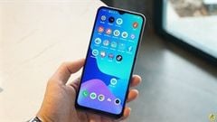 Trên tay Realme C25: Viên pin 6.000 mAh ấn tượng, cấu hình ổn định với helio G70, thiết kế đơn giản, thân thiện 
