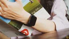 Trên tay Realme Watch: Giá chỉ 2 triệu, rất nhiều tính năng nổi bật là có đo nhịp tim và độ bão hòa oxy trong máu 