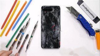 Bất ngờ trước màn 'tra tấn' smartphone gaming ROG Phone 5 đắt tiền, kết quả không mấy khả quan