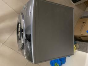 Máy sấy thông hơi Electrolux 8 Kg EDS805KQSA