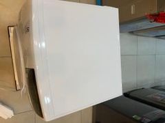  Máy sấy thông hơi Electrolux 7 Kg EDV705HQWA 
