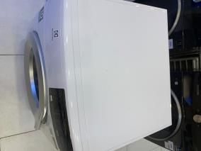 Máy sấy thông hơi Electrolux 8 Kg EDV805JQWA
