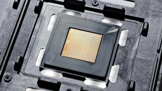 IBM vừa ra mắt bộ vi xử lý Power10 7nm có sức mạnh rất đáng nể, cạnh tranh với chip của Intel và AMD