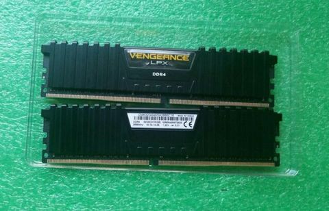 Vengeance® Lpx 16Gb (4X4Gb) Ddr4 Dram 2400Mhz C14
