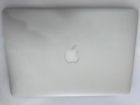 Apple Macbook Air MQD32SA/A i5/8GB/128GB/13.3
